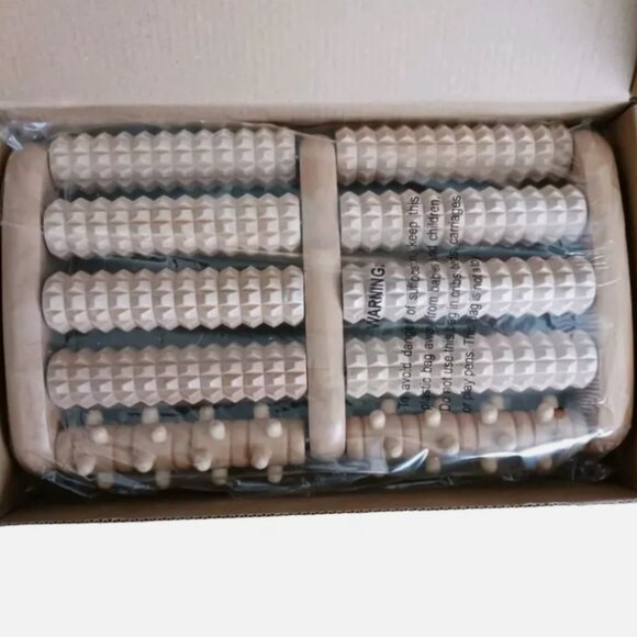 TheraFlow Dual Enhanced Foot Massager Roller THFFRL with Foot Reflexology Chart - Picture 2 of 8